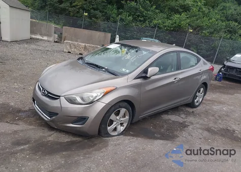 2011 Hyundai Elantra Gls z USA, uszkodzony, nr VIN 5NPDH4AE7BH003625